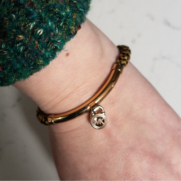 MK Michael Kors Bronze Tone Beaded Stretch Gem Padlock Bracelet One Size - Picture 6 of 9